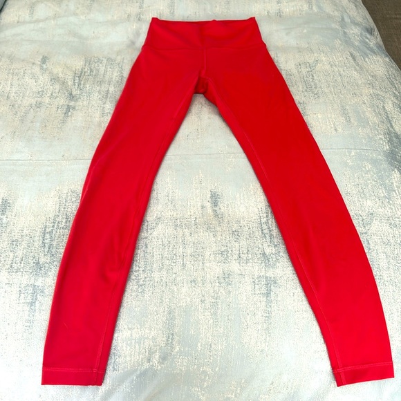 COPY - Lululemon Wunder Under Train 28 - Picture 1 of 4